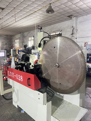 LDX-028A полная CNC круговая пила Серво-точность двойной острых головы боковой угловой машины
